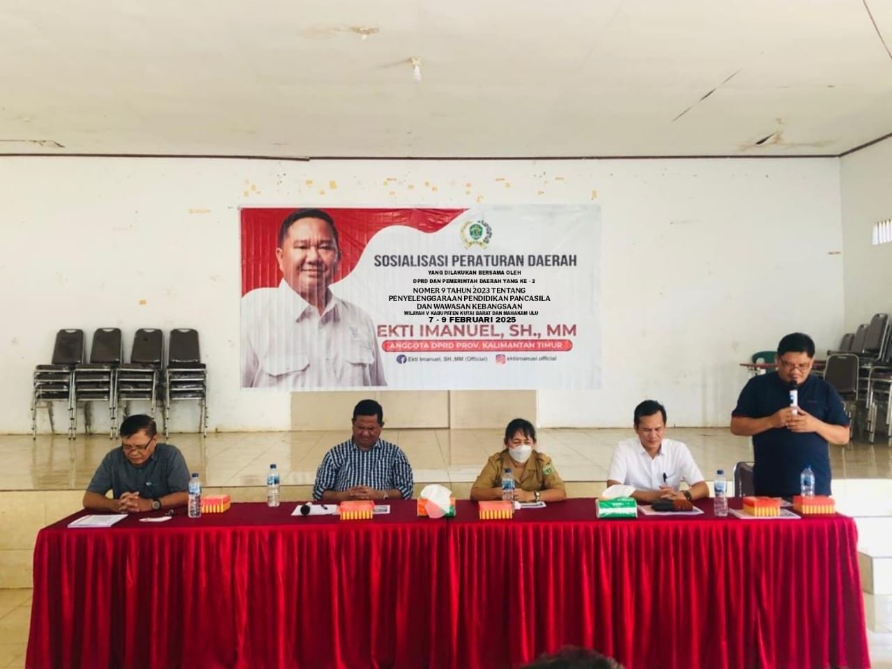 Ekti Imanuel Gaungkan Perda Pendidikan Pancasila di Kutai Barat