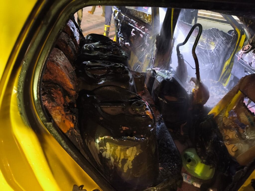 Samarinda "Surga" Pengetap BBM, Mobil Bermuatan Jeriken Isi Pertalite Kembali Terbakar