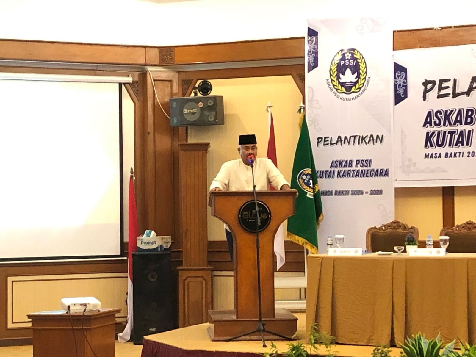 Pemkab Kukar Ingin Pengelolaan Stadion Rondong Demang Lebih Profesional