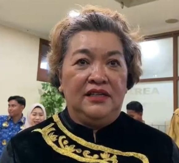 Kepala Dinkes PPU, Jansje Grace Makisurat.