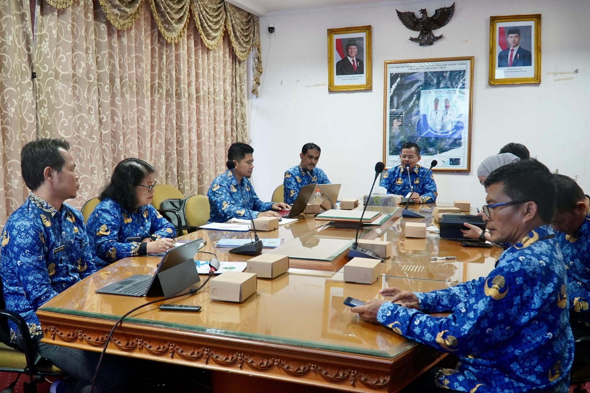 GAGASAN PSN. Rapat oembahasan penetapan lokasi pembagungan SR di PPU.