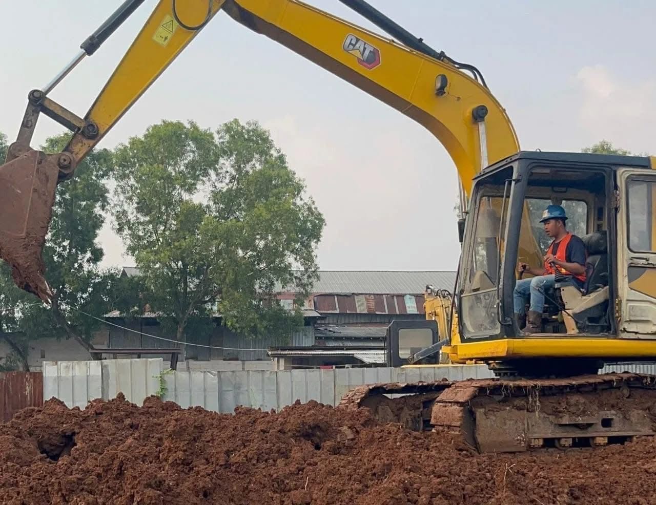 Pelatihan Kerja Alat Berat Pertambangan.