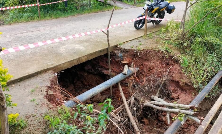 Perbaikan Drainase di Kecamatan Sangasanga.