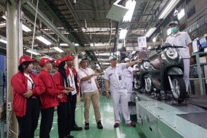 KOMPETISI TAHUNAN. Wadah pelajar tingkat SMA/sederajat untuk menunjukan ide kontribusi nyata kepada masyarakat lewat gelaran Astra Honda Motor Best Student (AHM Best Student) kembali dibuka sejak periode 27 Mei – 29 Agustus 2025 mendatang.