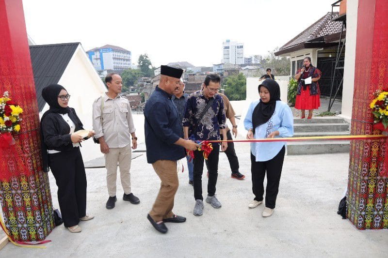 Bupati Kukar Edi Damansyah meresmikan Asrama Mahasiswa Kutai Kartanegara di Jogjakarta