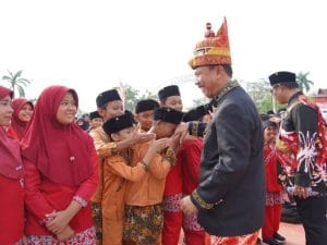 Apel Pagi Hardiknas di Kutai Kartanegara (Kukar) pada Jumat (2/5/2025