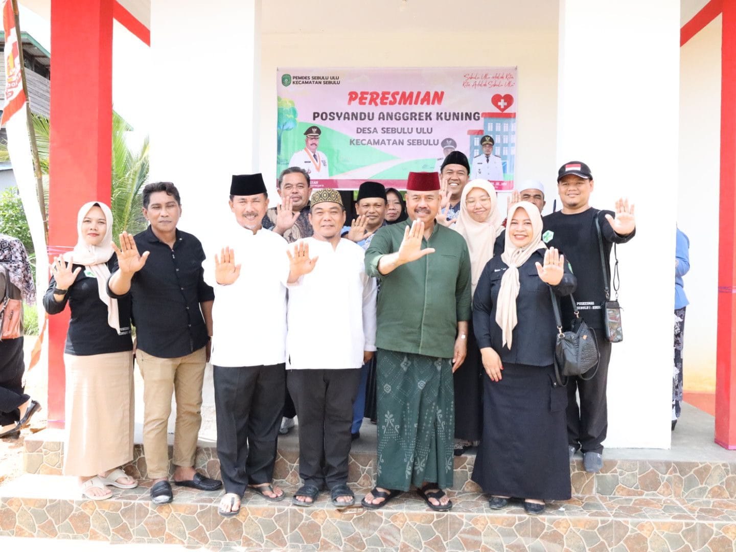 Bupati Kutai Kartanegara, Edi Damansyah, meresmikan Posyandu Anggrek Kuning di Desa Sebulu Ulu, Kecamatan Sebulu.