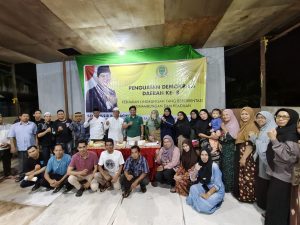 ISU LINGKUNGAN. Anggota DPRD Kaltim, Sayid Muziburrahman, saat menyerap aspirasi warga dalam kegiatan PDD ke-8 di Samarinda Seberang.